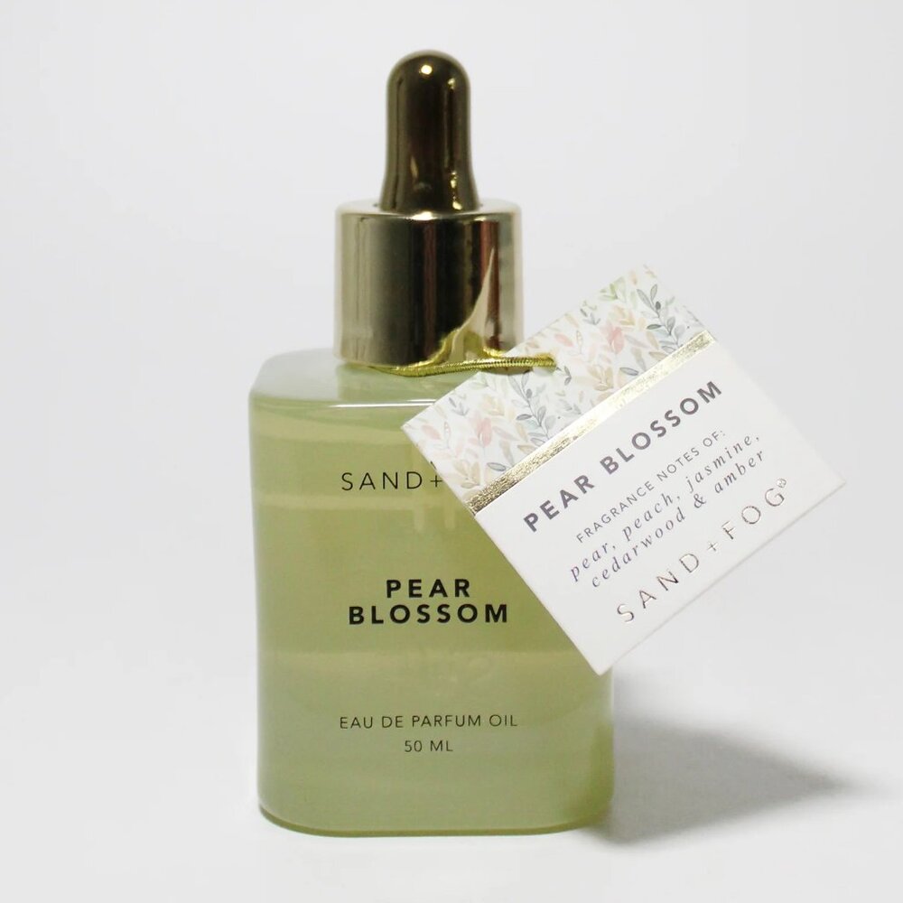 NWT Sand & Fog Pear Blossom Perfume Oil